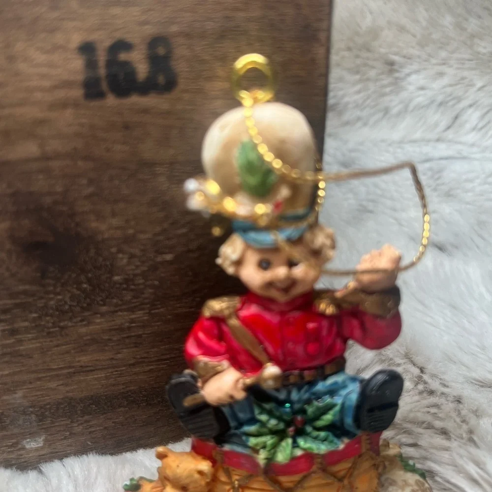 Vintage Toy Soldier Bear Ornament | Drum Base | Christmas Figurine Decor